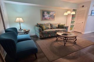 Direct Gulf Views with Deeded Beach Access (#17) - Sleeps 7 - 5