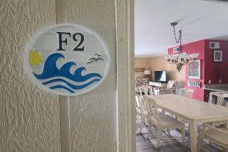 The Beach is Only Steps Away (F2) BEACHFRONT - Sleeps 8 - 7
