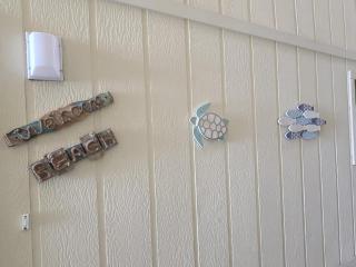 The Beach is Only Steps Away (F2) BEACHFRONT - Sleeps 8 - 7
