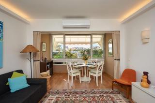 Sea View 2 Mins Walk To Beach And Estoril Casino - Estoril - 1
