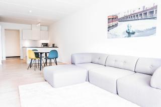 Spacious and cool 2-bed by the harbour - Odense - 3