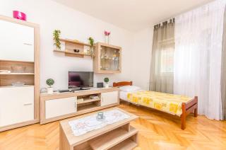Apartment Sime - Brodarica - 1