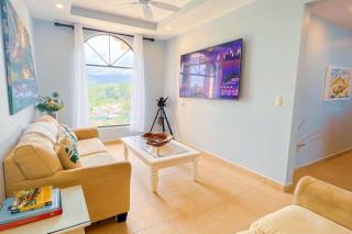 Stylish 3-BR Vacation Condo with Scenic Rooftop - Jacó - 9