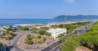 Hotel Tenda Rossa - Marina di Carrara - 0