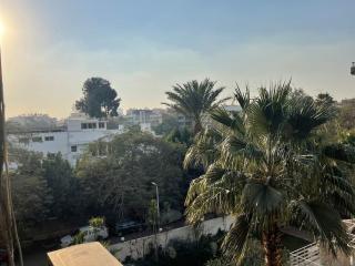 Modern home open green view Sunny Bright - Cairo - 9