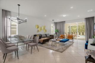 7 Bedrooms- 5,5 Bathrooms- W, Island 1937Sd - Davenport - 8