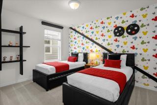 7 Bedrooms- 5,5 Bathrooms- W, Island 1937Sd - Davenport - 2