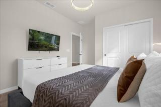 5 Bedroom- 5 Bathroom-Windsor Island 4350La - Davenport - 1