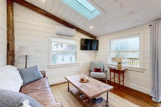 Bay Cabin - 4