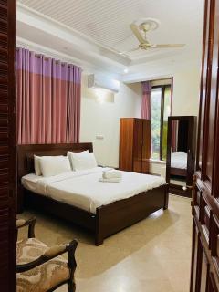Executive Galaxy Guest House Islamabad - Islamabad - 4