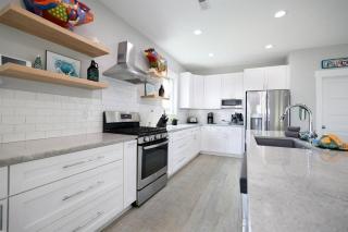Modern upscale-House @ Lake-Golf Cart Rental-EV - Carolina Beach - 4