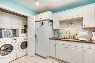 Cozy Goose Creek Escape with Patio and Grill - Goose Creek - 3