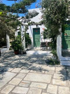 Xarites Skyros - Skiros - 8