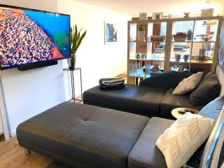 Xanten Basement Suite - 1