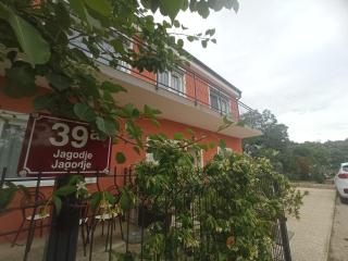 Apartment Nada - 2