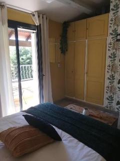 chambres dans les Alpilles les jardins de meyrol - Eyguières - 9