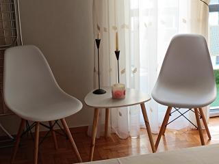 Acropolis within 10min. walk! - 5