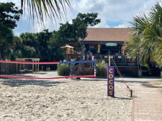 Resort Daze-2 Bedroom, Short Walk to the Beach - Hilton Head Island - 6