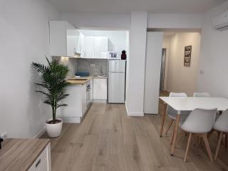 Valencia Rooms & Apartments A y B - 0