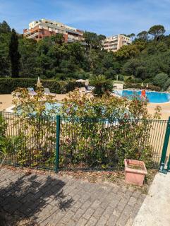 Appartement avec vue mer exceptionnelle dans résidence de standing, au calme, avec piscine - Mandelieu-la-Napoule - 4