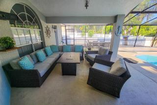 An Oasis in the Sun - Davenport - 7