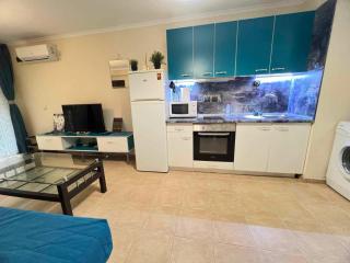 Sea Garden Apartment - 5