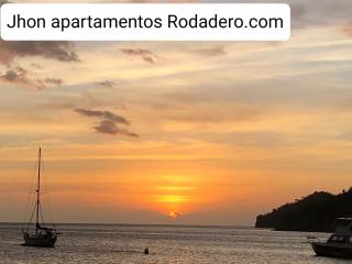 Edificio Playa - Vista al Mar - 1