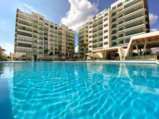 NEW 2BR Unit with Luxury Amenities - Playa del Carmen - 4