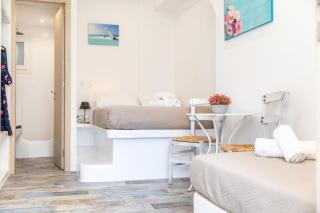 Luxury Naxos Suites Superior Triple Studio 150M From Agios Georgios Beach City Center Saint George - 5