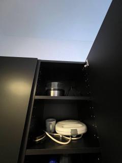 Stylish 2-room Apartment with Balcony Next to East Side Gallery - 2