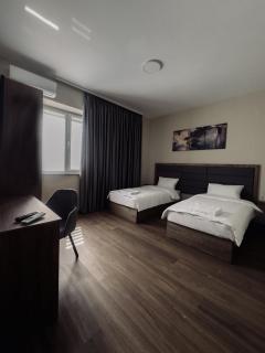 Nesvit Hotel - 7