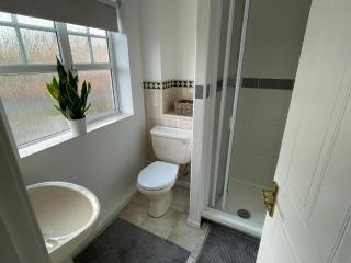 Quiet 3 bed home - Stafford - 4