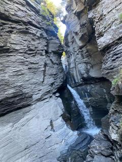 Studio magnifique avec terrasse spacieuse et jardin Loèche-les-Bains Vacances - 2