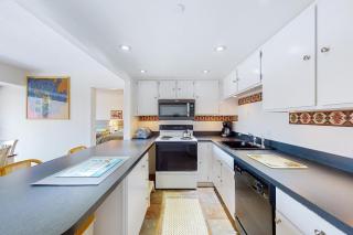 9400 Building #307 - 2