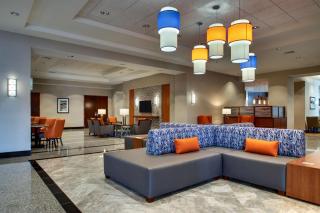 Drury Inn & Suites Iowa City Coralville - Coralville - 3