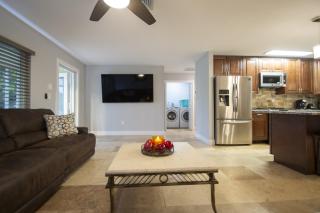 NEW! Waterfront Heated Pool Fishing Pier - North Fort Myers - 2