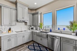 Bay Breeze Paradise - 1