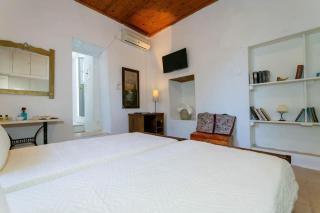 Chrysa s house - Hidra - 1