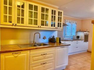 Budget Chalet at Lucerne City! - Lucerne - 3