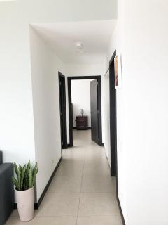 CityScape Properties 2br AC 754 ft2 Amenities 24 hours Concierge - San José - 8