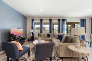 Escape to Paradise at Allevo Homes - Davenport - 4