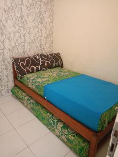OKJ Homestay Syariah - Gondowulung - 4