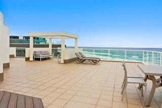 Penthouse Views with Private Rooftop Terrace - Gold Coast - 7