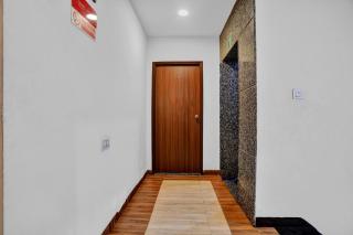 Collection O Jineshwari Hotel - Indore - 9