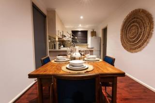 Circa 77 - Mid Century Modern Gem - 5