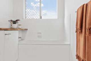 Pet & Family Friendly Central - Maroochydore - 8