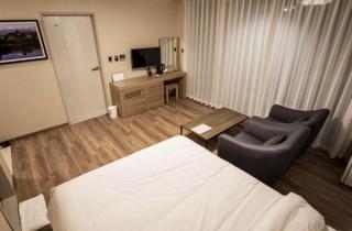 Suave Hotel - 3