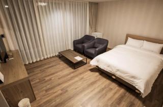 Suave Hotel - 2