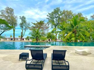 By The Sea, Penang - Batu Ferringhi - 8