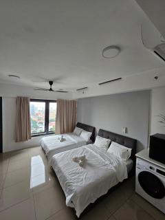 Studio apartment Seaview Cityview - George Town - 3